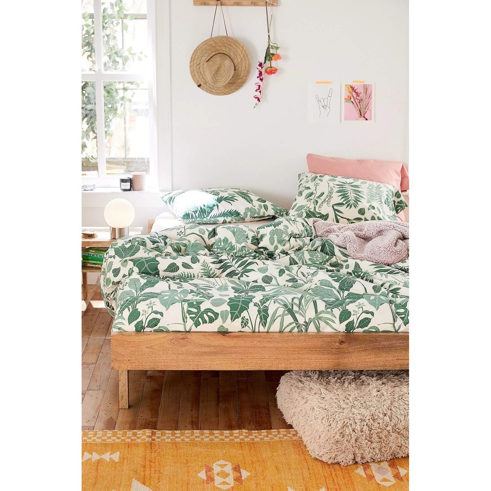 Urban Outfitters Greenery Tropical Leaf Monstera Duvet Cover Set Queen